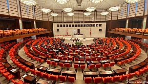 Güvenlik soruşturmasına ilişkin kanun teklifi kabul edildi. Memuriyete atanacaklara arşiv araştırması